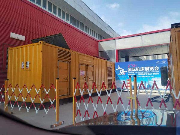 化德发电车出租-发电机无电压或电压太低怎么办？