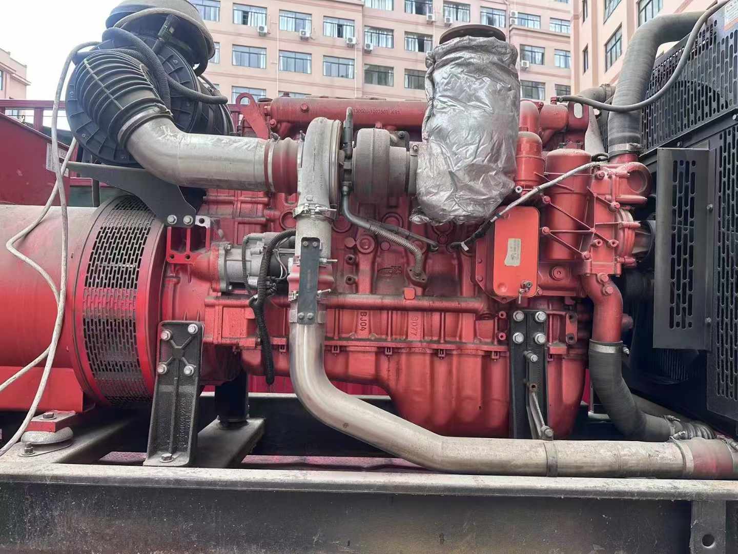 化德如何选择适合 600kW 柴油发电机组的过载保护器？