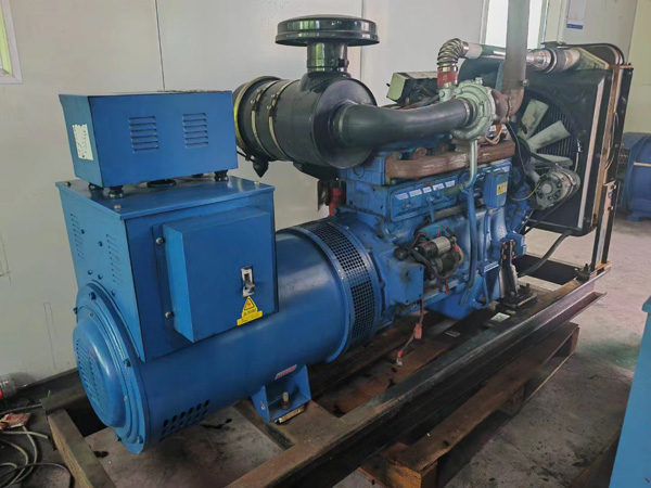 化德100kW柴油发电机组使用多级机油有哪些优缺点？